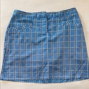 Izod Stretch XFG Athletic Blue Black and White Mini Golf Skort Women’s Size 4